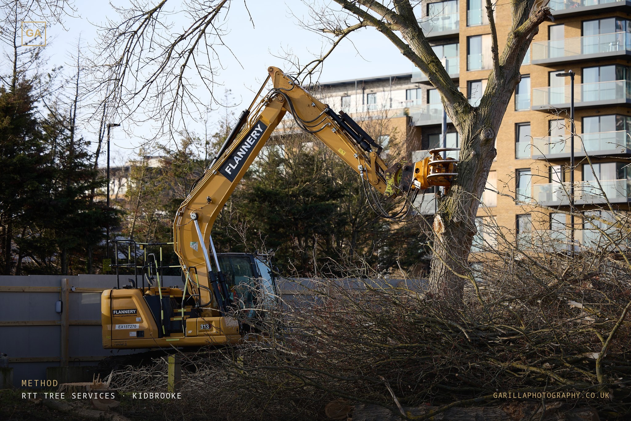 Excavator felling on the Kidbrooke plot — Method
